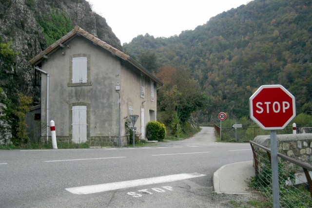 Ardèche - Saint Maurice en Chalencon - passage à niveau