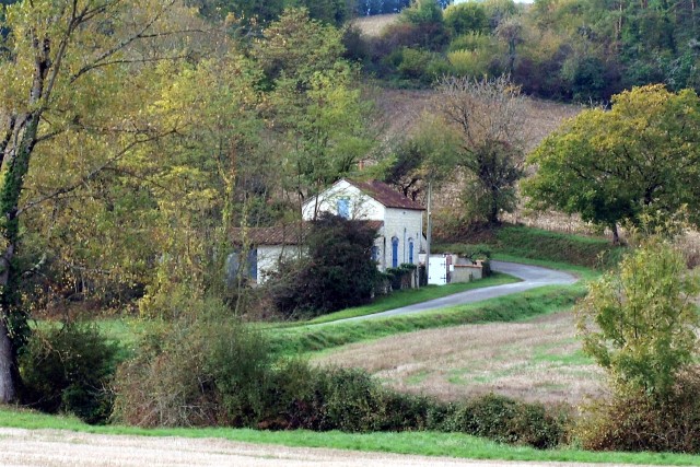 Dordogne - Celles - passage à niveau