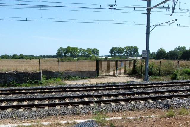 Hérault - Lunel Viel - passage à niveau