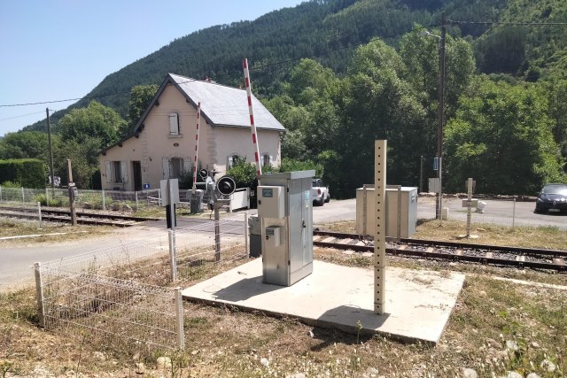 Lozère - Mende - passage à niveau