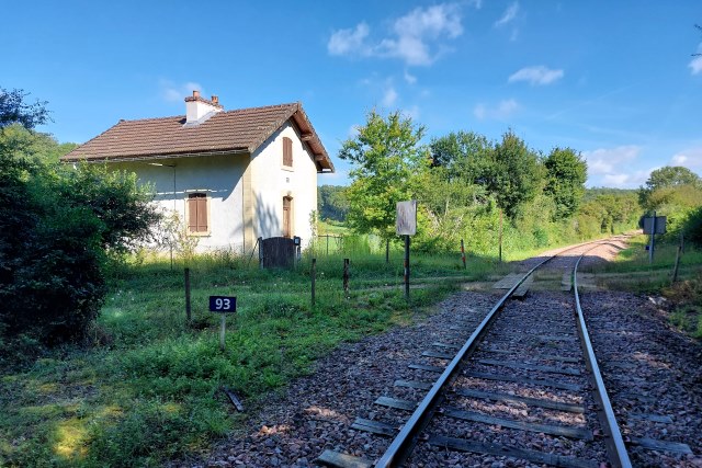 Nièvre - Giry - passage à niveau